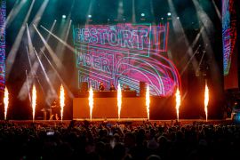 SMS Festival 30.000 Feierten Im Techno Paradies 36